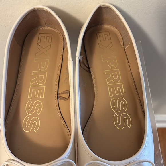 Express Black and Cream Flats with Bow Detail - Picture 13 of 13